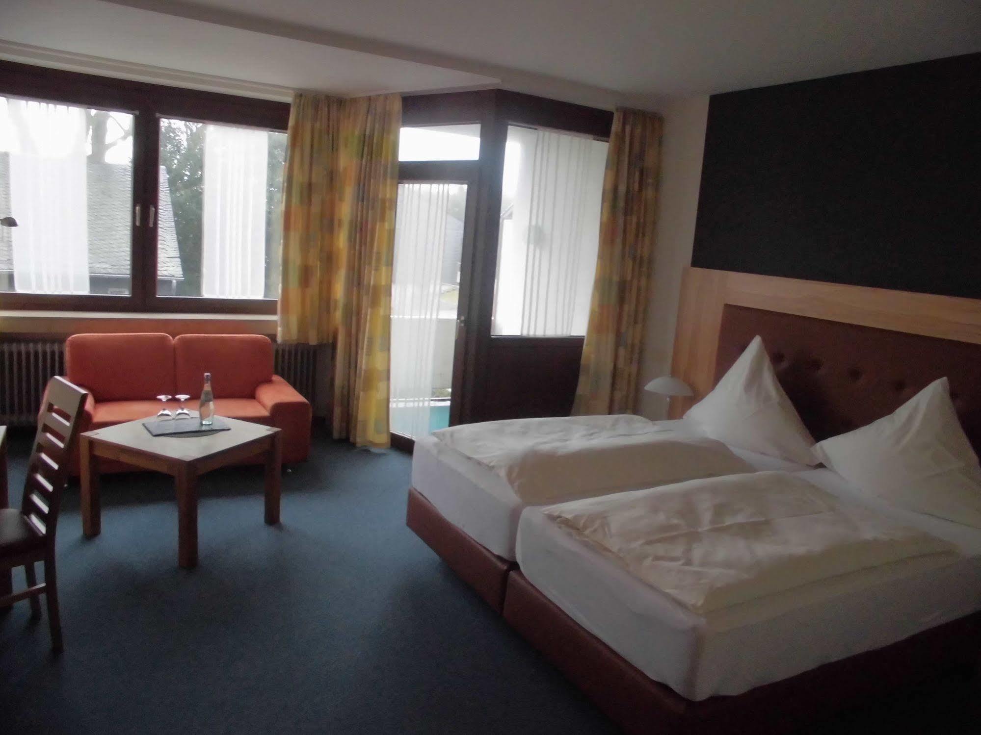 Hotel Roeb Nideggen Eksteriør bilde